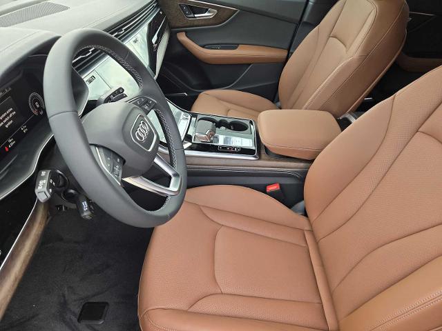 2025 Audi Q8 Vehicle Photo in SUGAR LAND, TX 77478