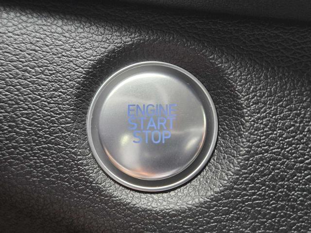 2020 Hyundai SANTA FE Vehicle Photo in DENTON, TX 76210-9321