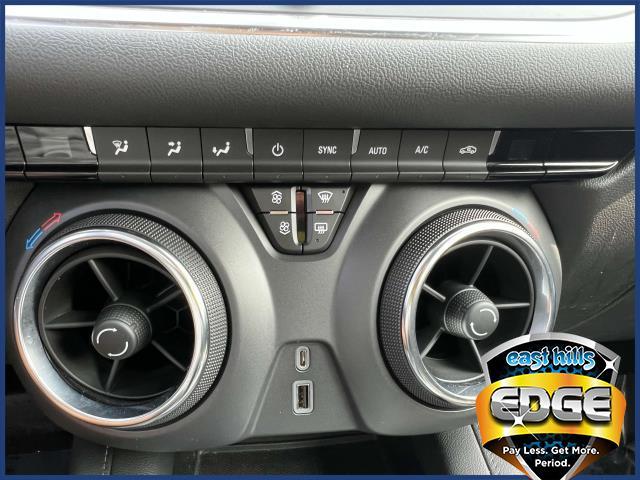 2021 Chevrolet Blazer Vehicle Photo in Roslyn, NY 11576