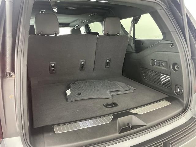 2024 GMC Yukon XL Vehicle Photo in GILBERT, AZ 85297-0402