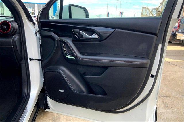 2022 Chevrolet Blazer Vehicle Photo in TOPEKA, KS 66609-0000