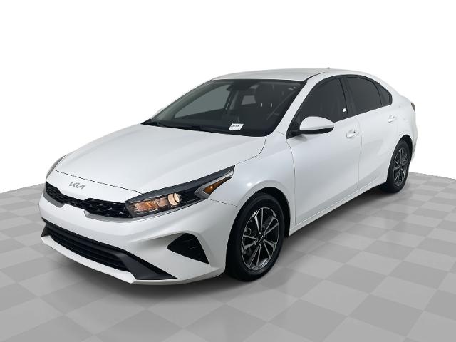 2022 Kia Forte Vehicle Photo in GILBERT, AZ 85297-0402