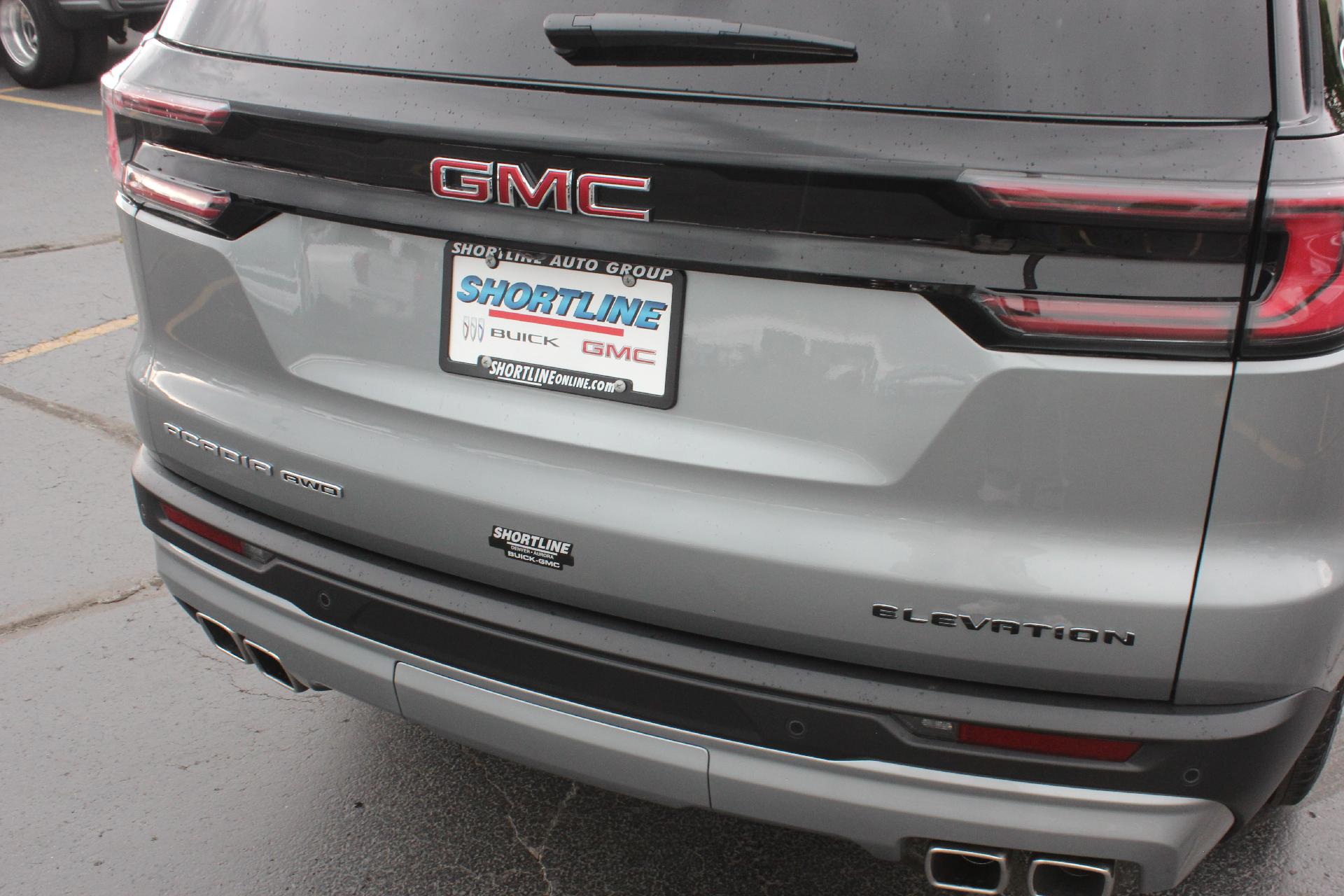 2025 GMC Acadia Vehicle Photo in AURORA, CO 80012-4011