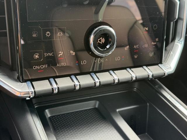 2025 GMC Acadia Vehicle Photo in COLUMBIA, MO 65203-3903