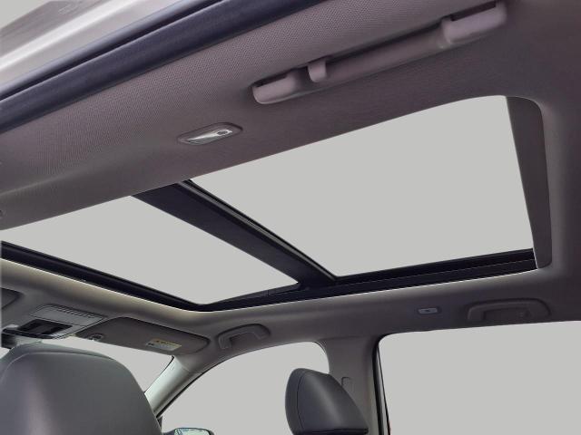 2025 Honda Pilot Vehicle Photo in Oshkosh, WI 54904