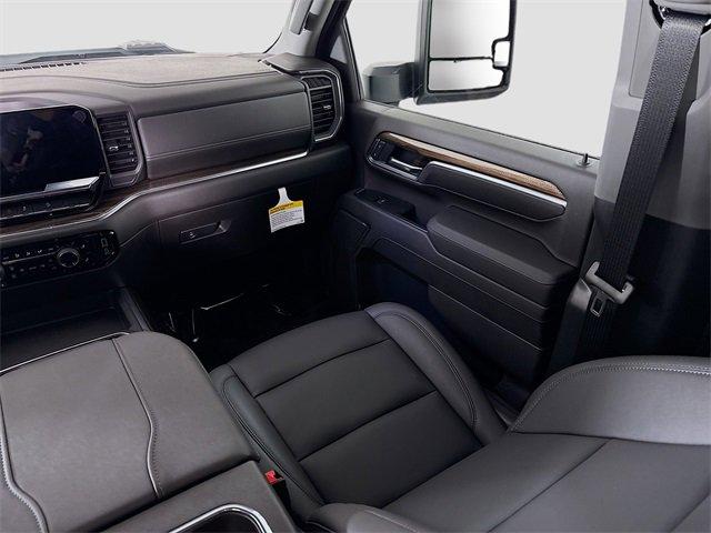 2025 Chevrolet Silverado 3500 HD Vehicle Photo in PUYALLUP, WA 98371-4149