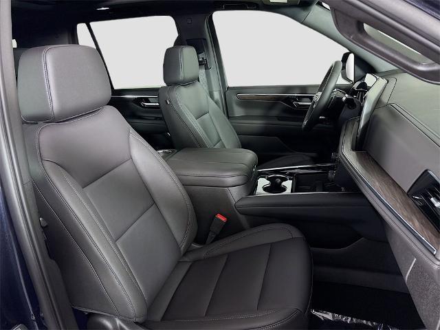 2025 Chevrolet Tahoe Vehicle Photo in PUYALLUP, WA 98371-4149