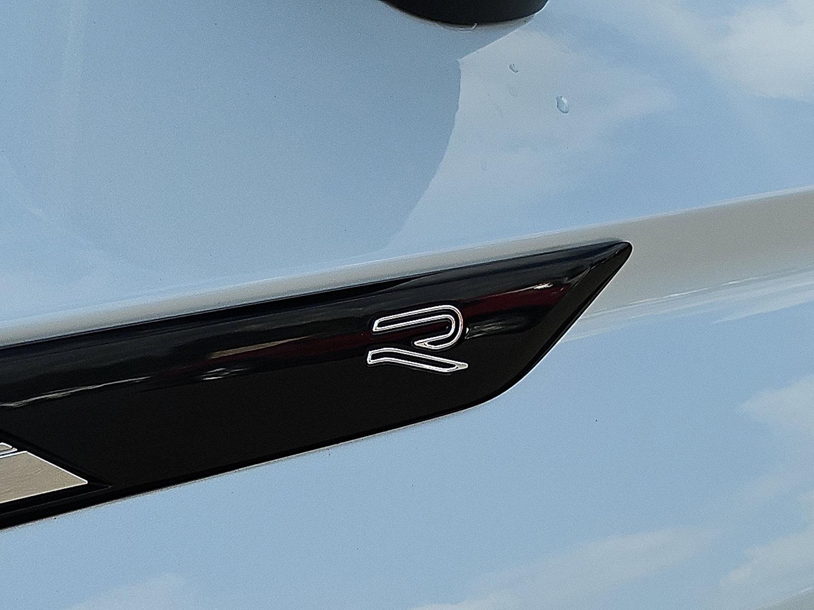 2022 Volkswagen Tiguan Vehicle Photo in Trevose, PA 19053