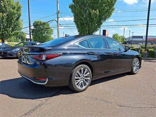 2021 Lexus ES 250 Vehicle Photo in Willow Grove, PA 19090