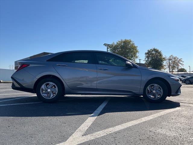 2025 Hyundai ELANTRA Vehicle Photo in Shiloh, IL 62269