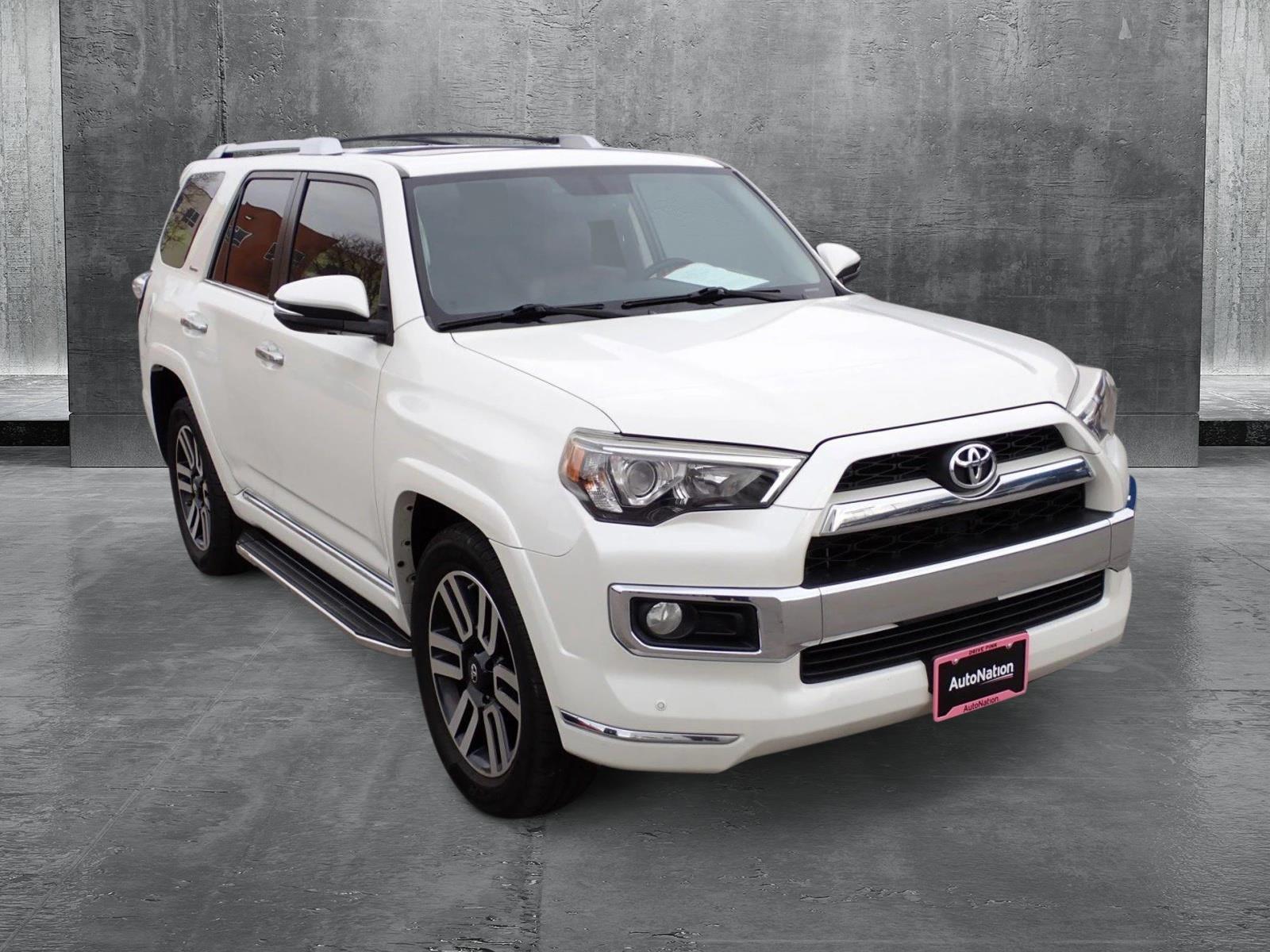 2017 Toyota 4Runner Vehicle Photo in DENVER, CO 80221-3610