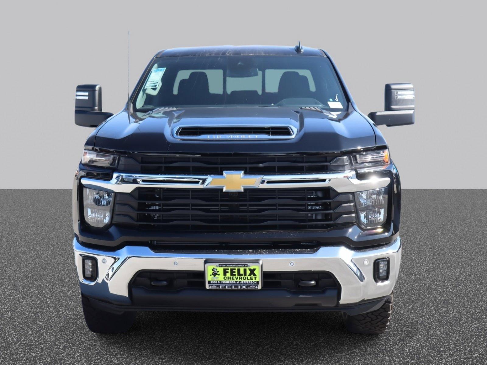 2025 Chevrolet Silverado 2500 HD Vehicle Photo in LOS ANGELES, CA 90007-3794