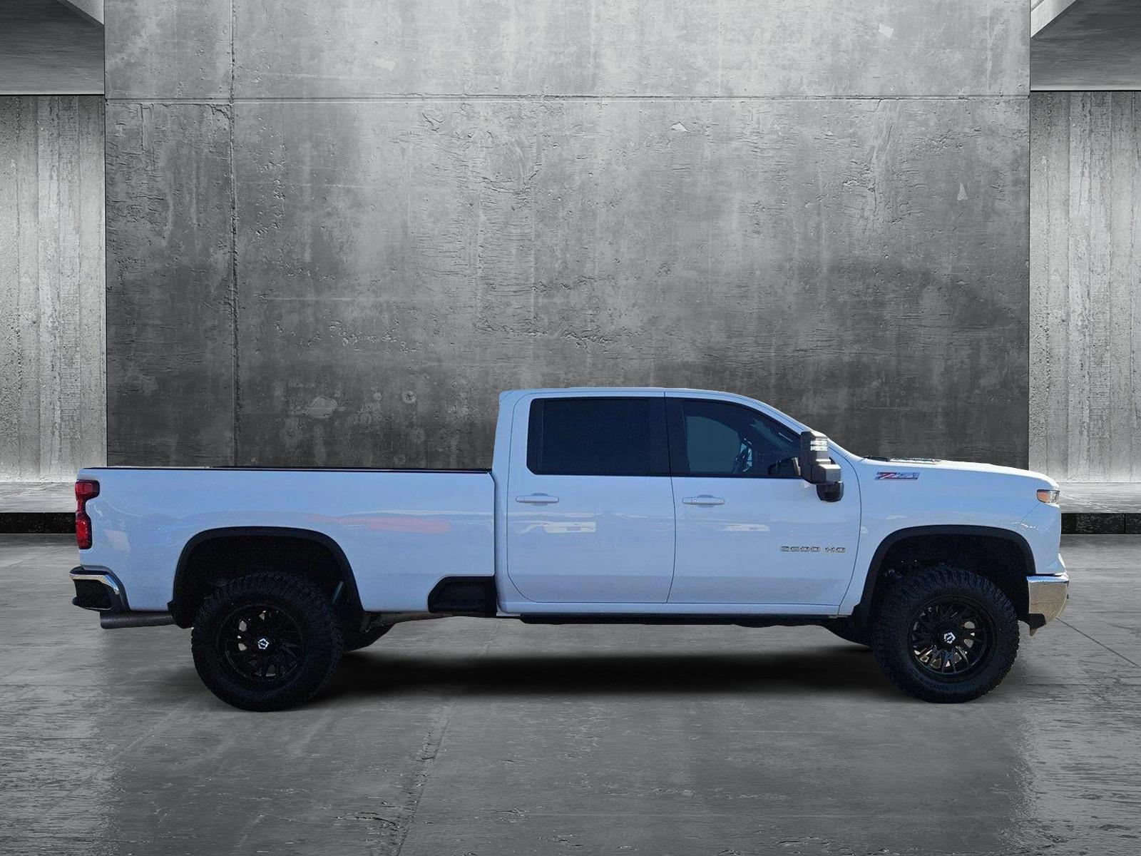 2024 Chevrolet Silverado 2500 HD Vehicle Photo in MESA, AZ 85206-4395