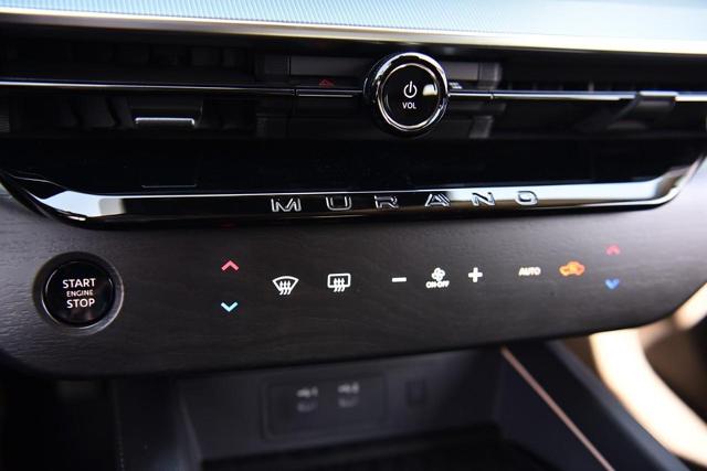 2025 Nissan Murano Vehicle Photo in Ballwin, MO 63011