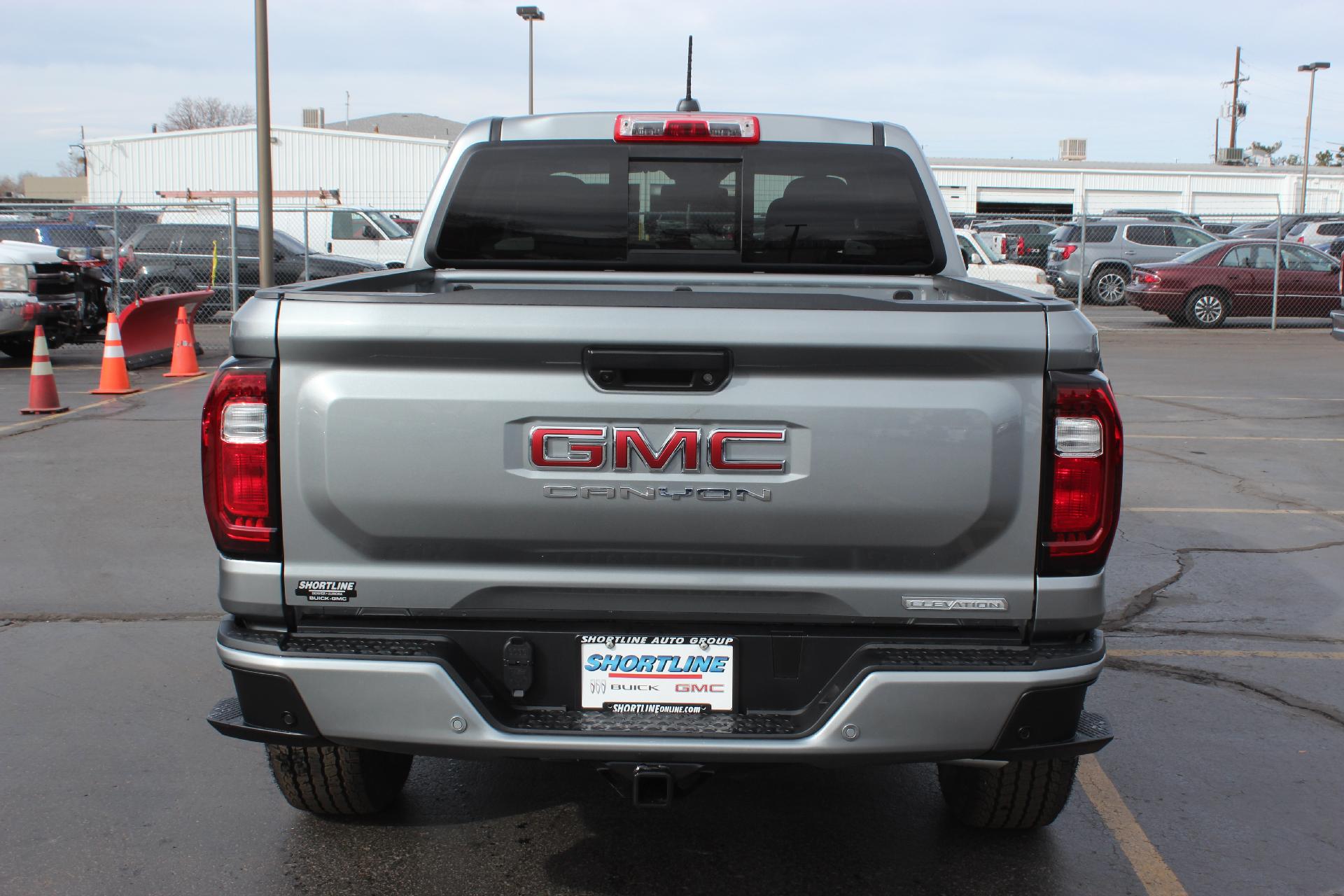 2025 GMC Canyon Vehicle Photo in AURORA, CO 80012-4011