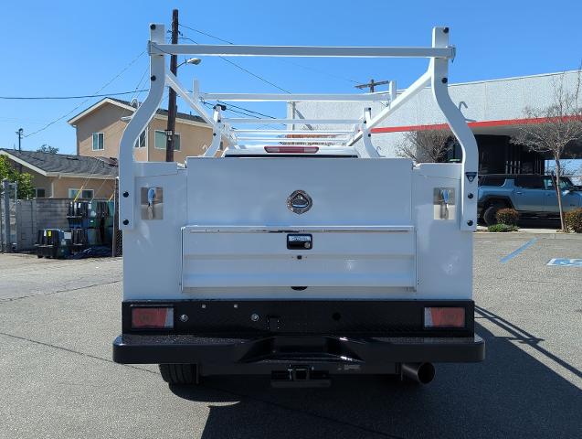 2024 GMC Sierra 3500 HD Vehicle Photo in PASADENA, CA 91107-3803