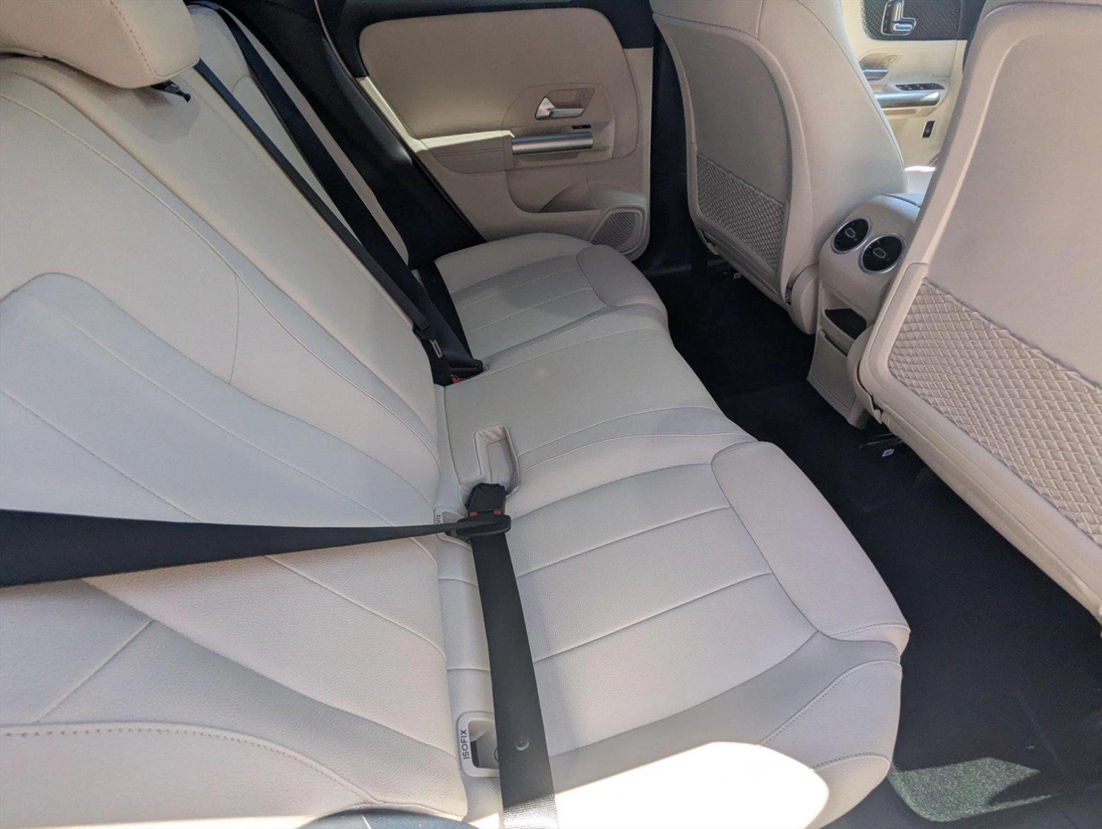 2025 Mercedes-Benz GLA Vehicle Photo in Delray Beach, FL 33444