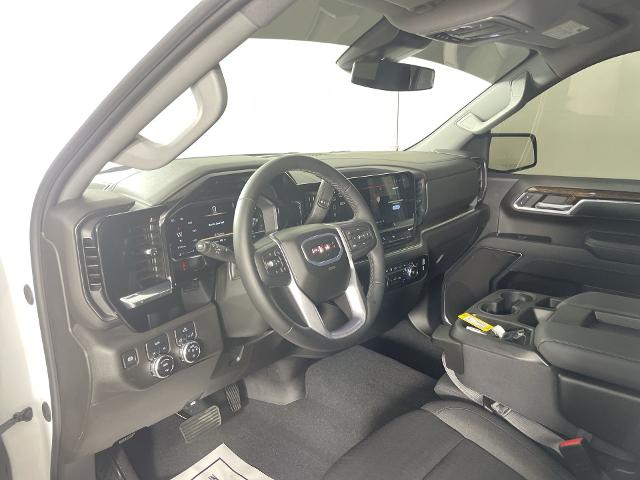 2024 GMC Sierra 1500 Vehicle Photo in GILBERT, AZ 85297-0402