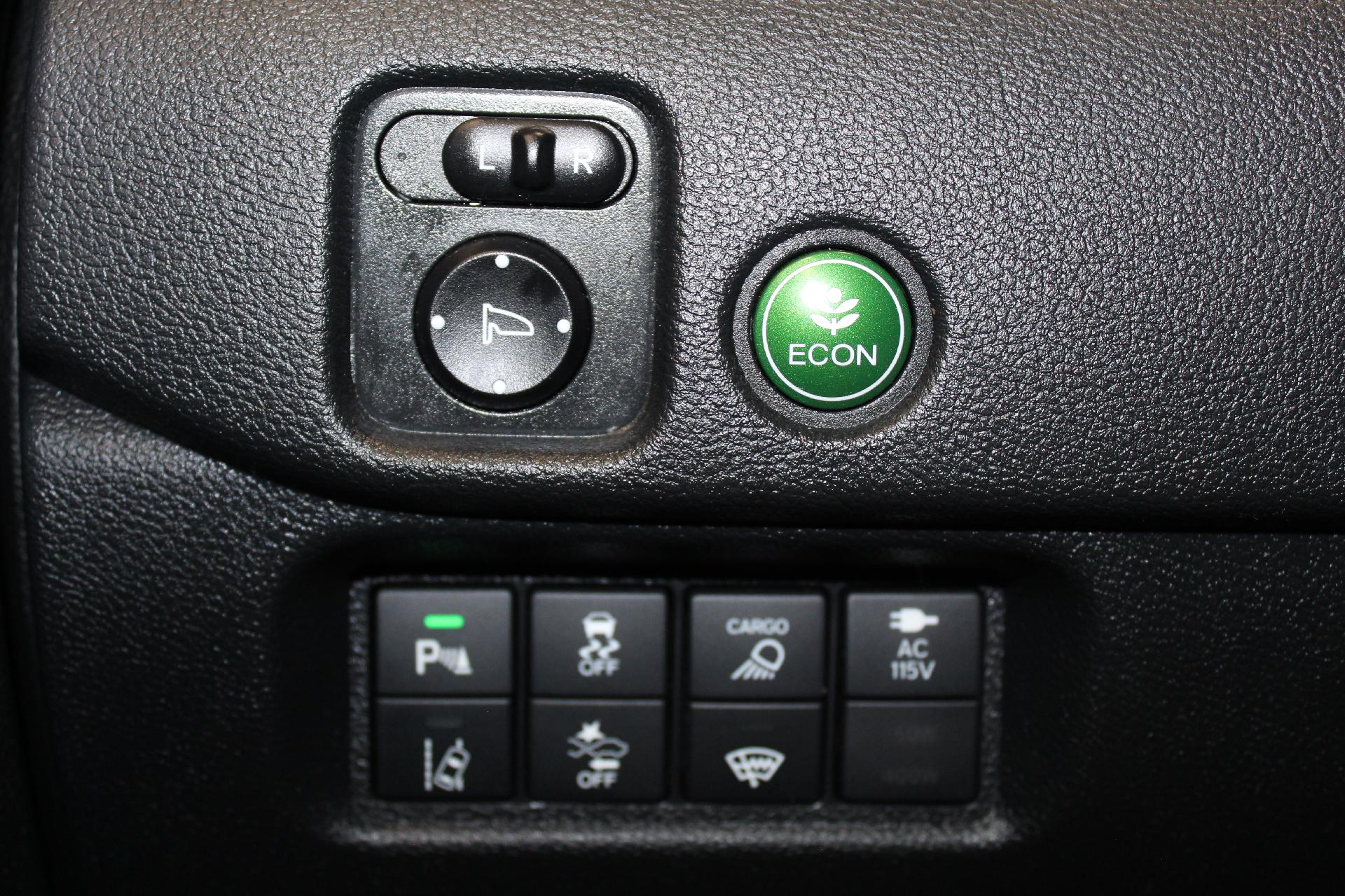 Used 2022 Honda Ridgeline RTL-E with VIN 5FPYK3F71NB010149 for sale in Northampton, MA