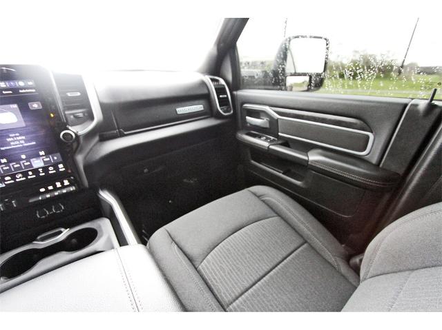 2024 Ram 3500 Vehicle Photo in ROSENBERG, TX 77471