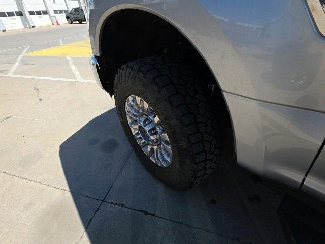 2021 Ford Super Duty F-350 SRW Vehicle Photo in ENGLEWOOD, CO 80113-6708