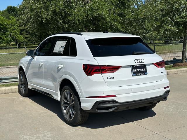 2025 Audi Q3 Vehicle Photo in HOUSTON, TX 77090