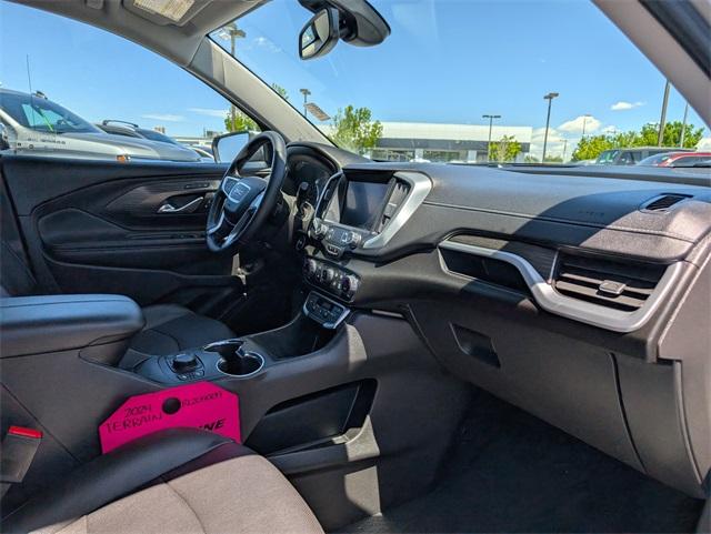 2024 GMC Terrain Vehicle Photo in AURORA, CO 80012-4011