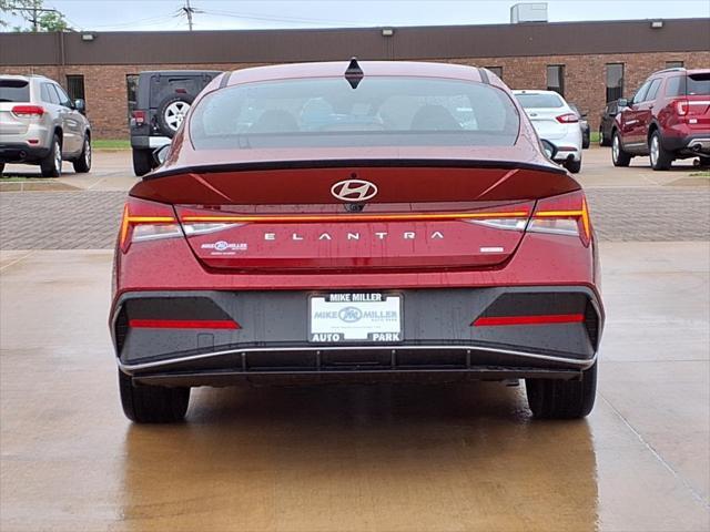 2025 Hyundai ELANTRA Hybrid Vehicle Photo in Peoria, IL 61615