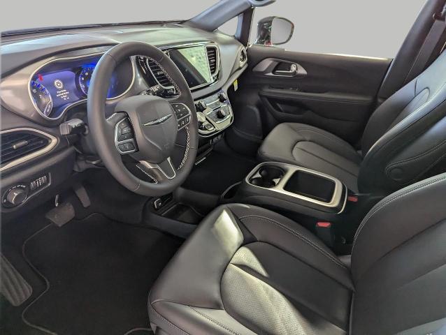 2025 Chrysler Voyager Vehicle Photo in Oshkosh, WI 54901