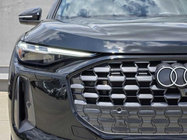 2025 Audi Q5 Vehicle Photo in SUGAR LAND, TX 77478