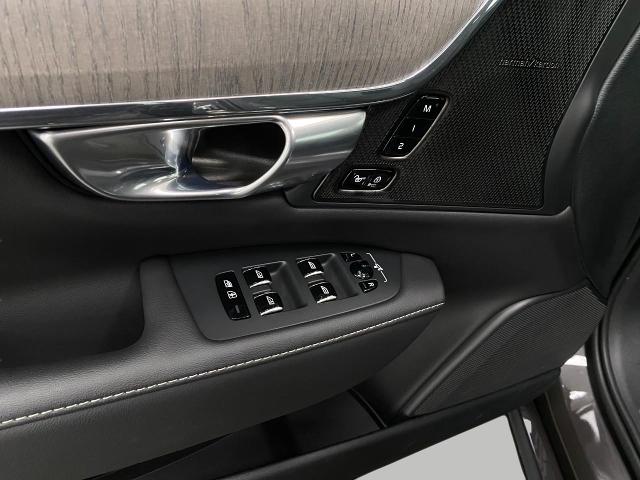 2024 Volvo S90 Vehicle Photo in Appleton, WI 54913