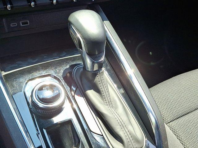 2024 GMC Canyon Vehicle Photo in DANBURY, CT 06810-5034