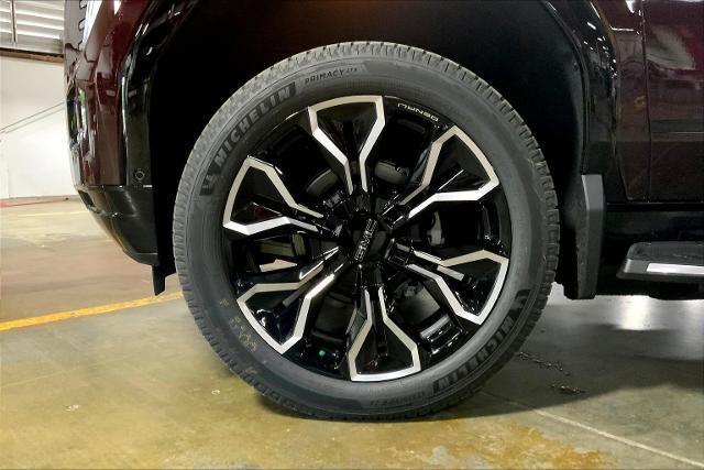 2025 GMC Sierra EV Vehicle Photo in KANSAS CITY, MO 64114-4545