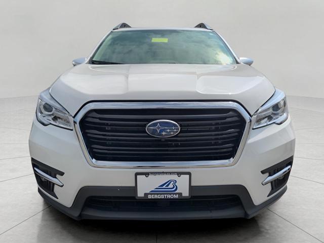 2022 Subaru Ascent Vehicle Photo in Green Bay, WI 54304