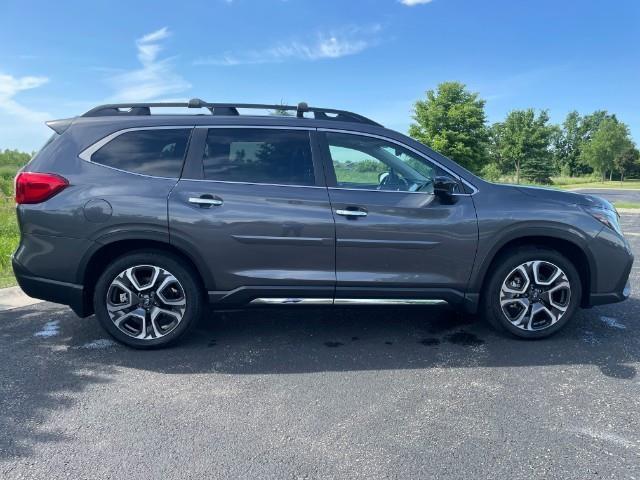 2024 Subaru Ascent Vehicle Photo in Oshkosh, WI 54904