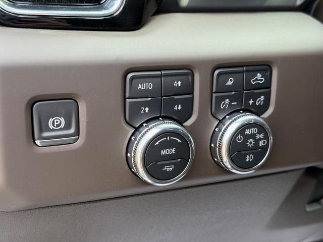 2025 GMC Sierra 2500 HD Vehicle Photo in COLUMBIA, MO 65203-3903