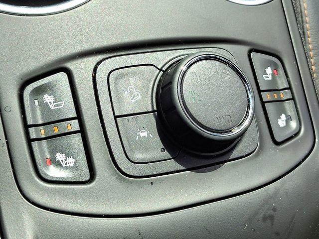 2020 GMC Terrain Vehicle Photo in DANBURY, CT 06810-5034