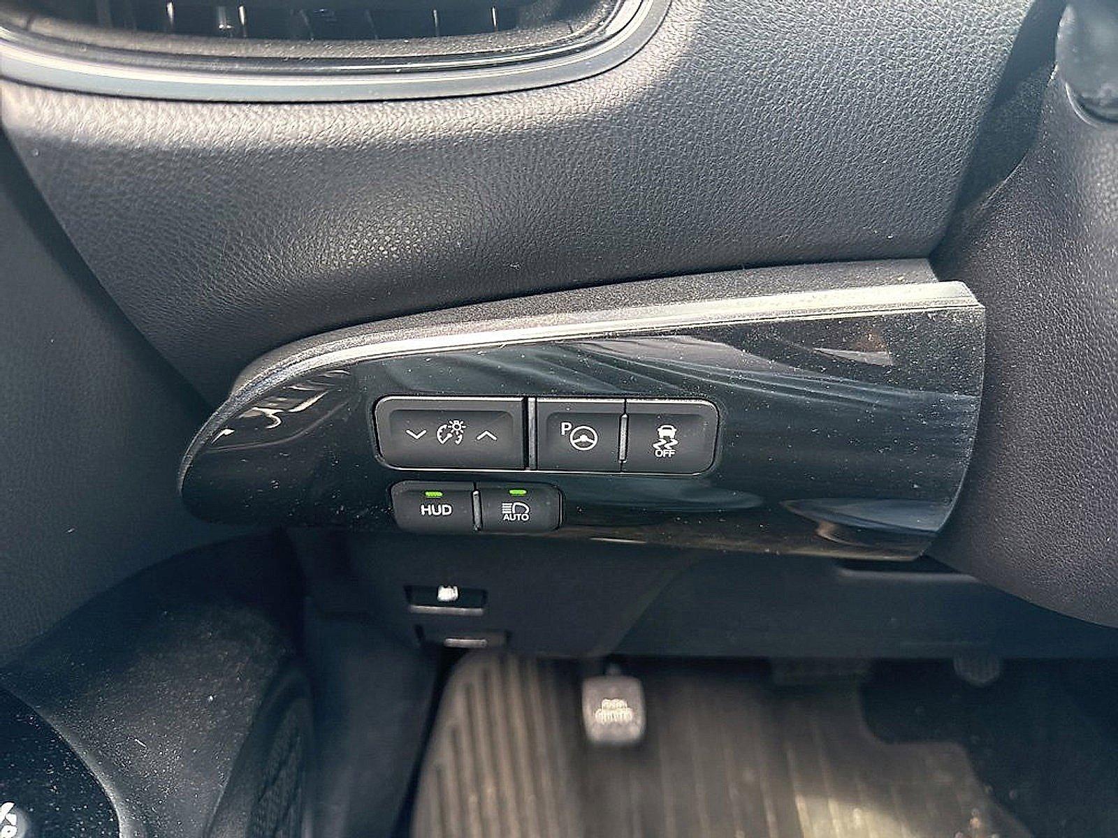 2018 Toyota Prius Vehicle Photo in Harrisburg, PA 17111