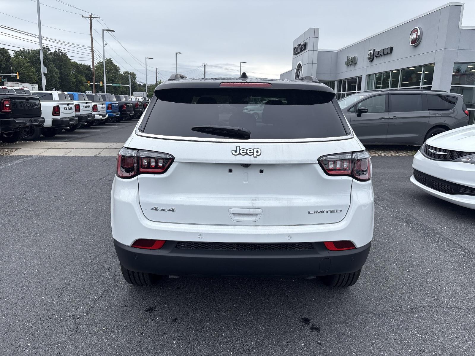 2025 Jeep Compass Vehicle Photo in Mechanicsburg, PA 17050-1707