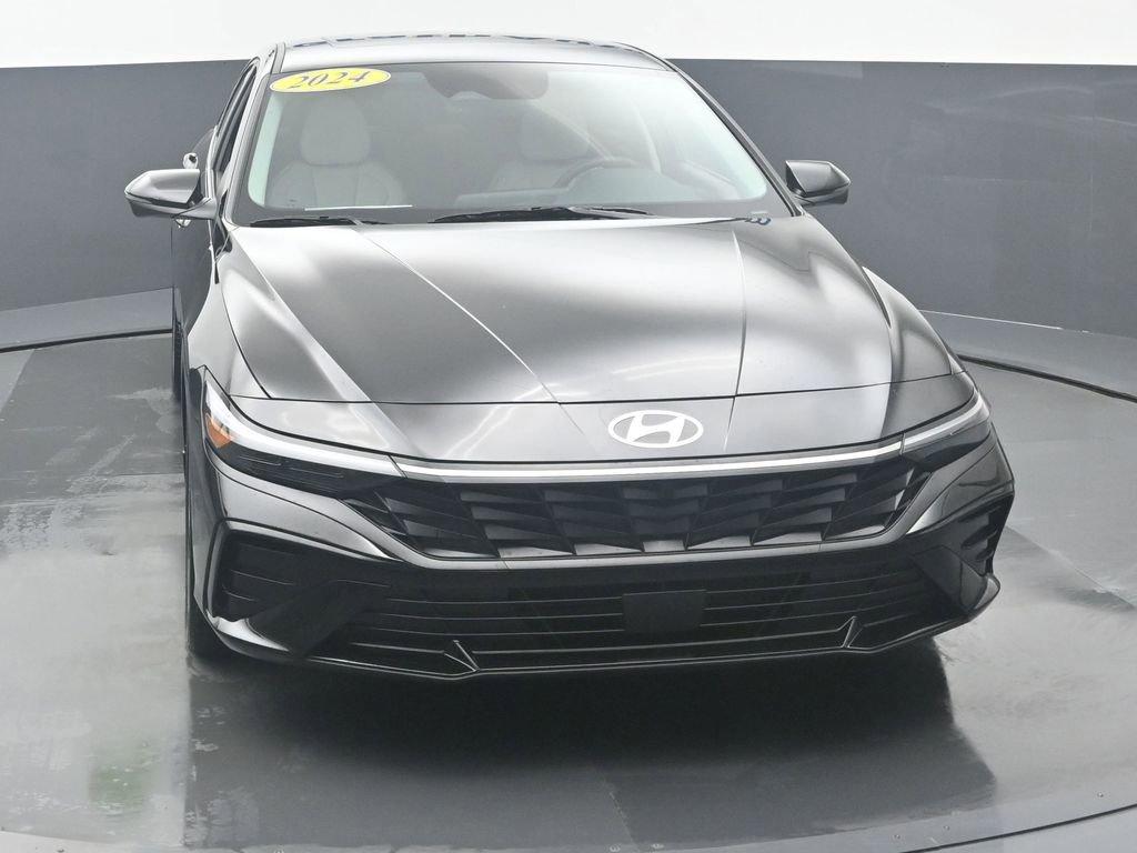 2024 Hyundai ELANTRA Vehicle Photo in Cedar Rapids, IA 52402