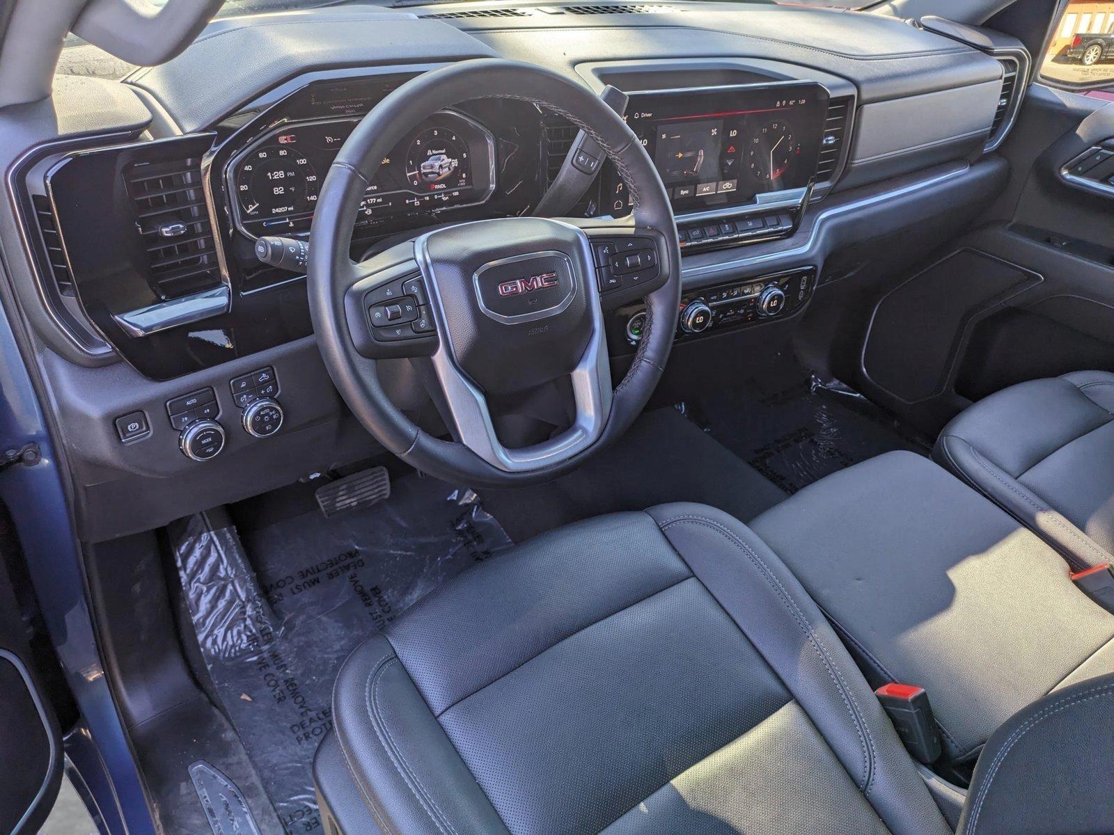 2024 GMC Sierra 1500 Vehicle Photo in Bradenton, FL 34207