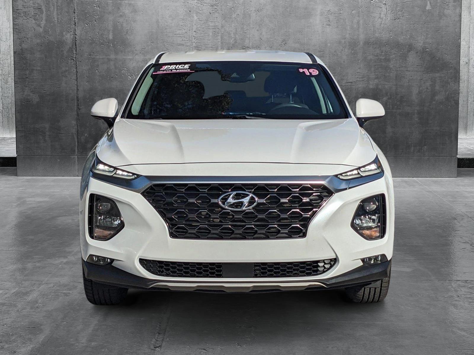 2019 Hyundai Santa Fe Vehicle Photo in GREENACRES, FL 33463-3207