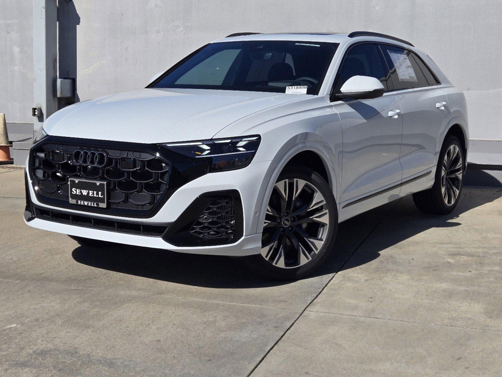 2025 Audi Q8 Vehicle Photo in SUGAR LAND, TX 77478