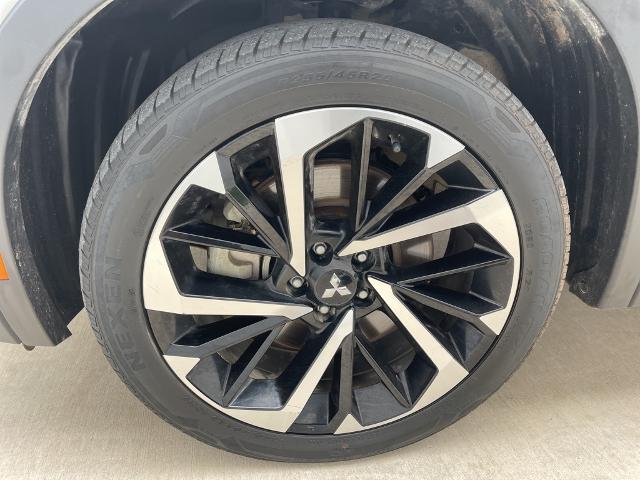 2023 Mitsubishi Outlander Vehicle Photo in Grapevine, TX 76051