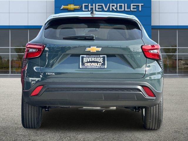 2025 Chevrolet Trax Vehicle Photo in RIVERSIDE, CA 92504-4106