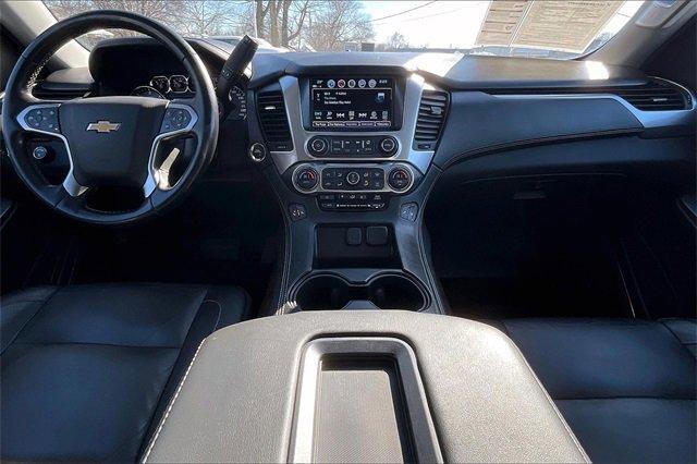 2019 Chevrolet Suburban Vehicle Photo in INDEPENDENCE, MO 64055-1314