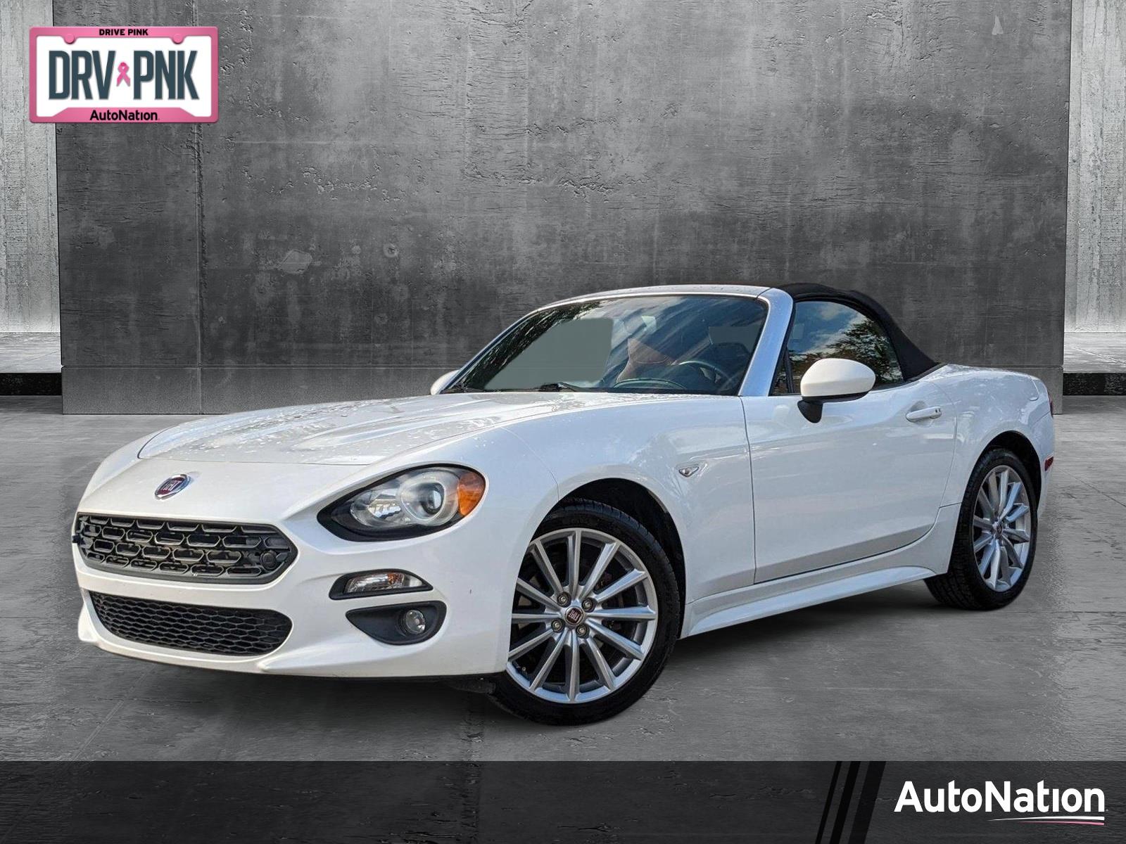 2017 FIAT 124 Spider Vehicle Photo in Jacksonville, FL 32256