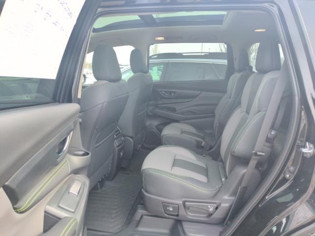 2025 Subaru Ascent Vehicle Photo in Green Bay, WI 54304