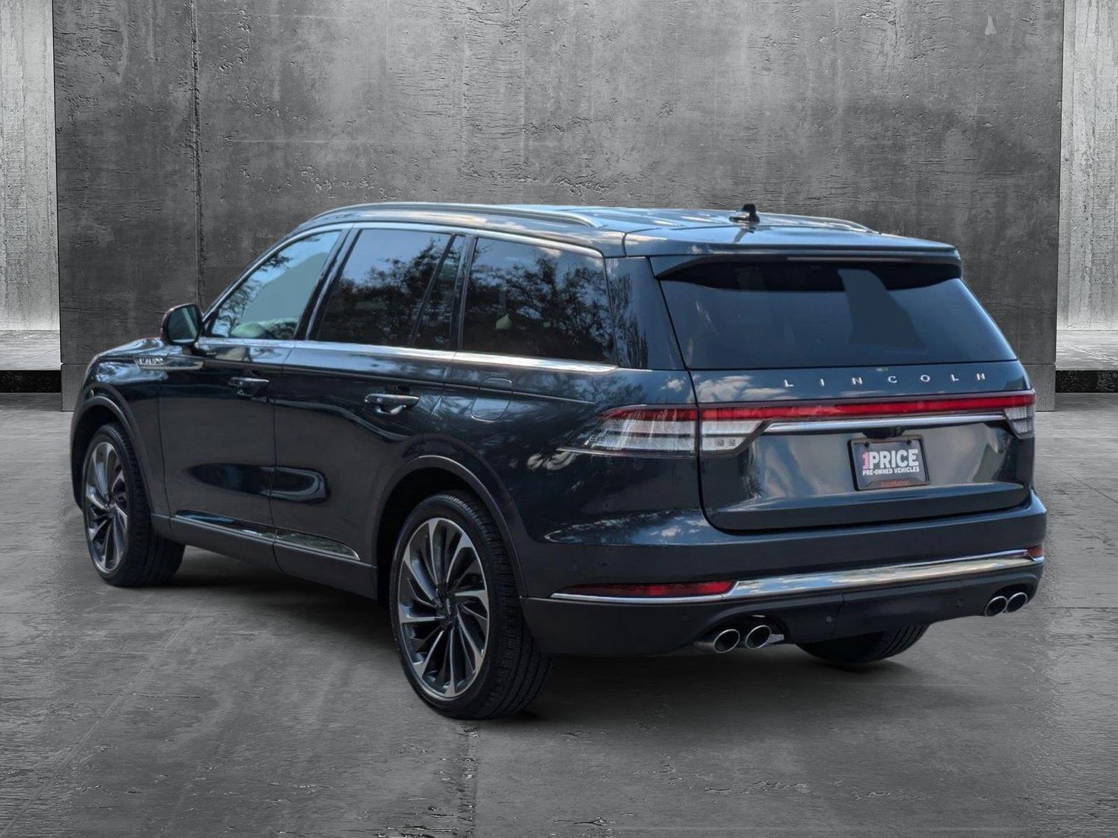 2021 Lincoln Aviator Vehicle Photo in Tampa, FL 33614