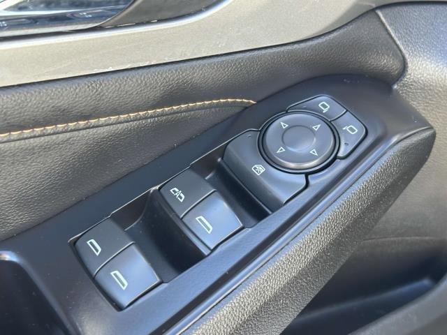 2019 Chevrolet Traverse Vehicle Photo in SAINT JAMES, NY 11780-3219